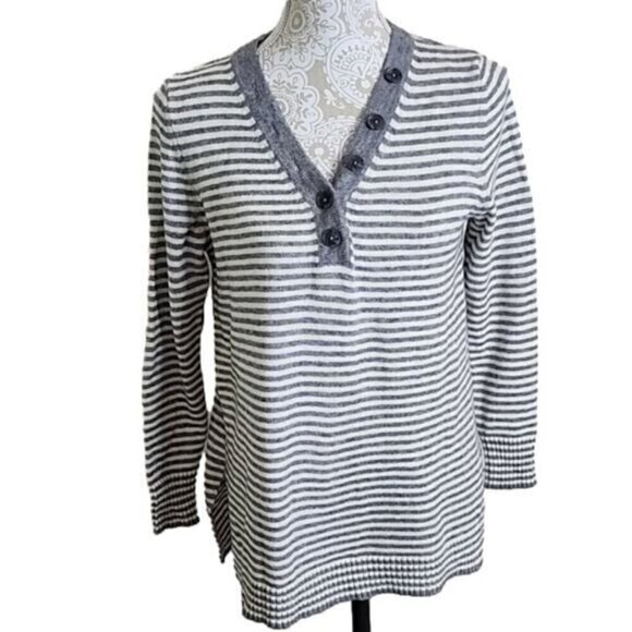 Anthropologie Sweater Tunic Long Sleeve Gray and White Striped Women's XS - Picture 1 of 6